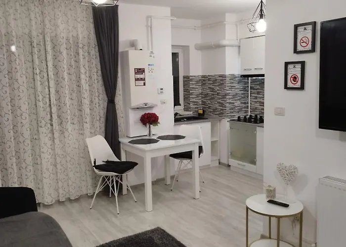 Dream Arena Apartment